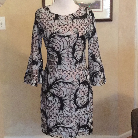 Badgley Mischka Dresses & Skirts - Belle Badgley Mischka Dress